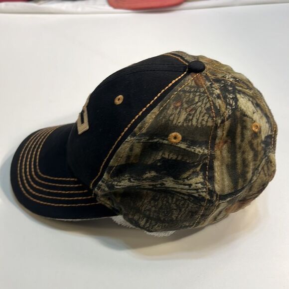 paramount outdoors Chevy hat - Picture 4 of 7